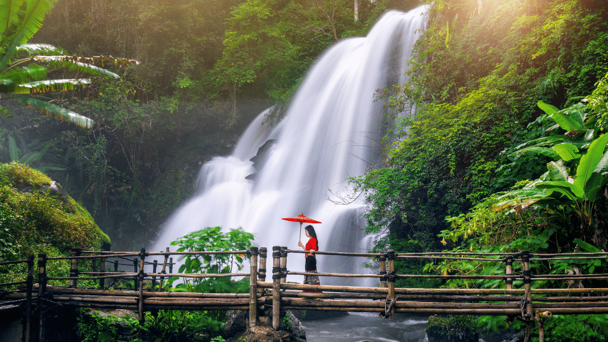 Tempat Healing Paling Populer di Kawasan Bandung